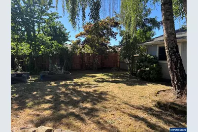1335 Wildfang Dr, Independence, OR 97351 - Photo 25