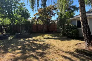 1335 Wildfang Dr, Independence, OR 97351 - Photo 25