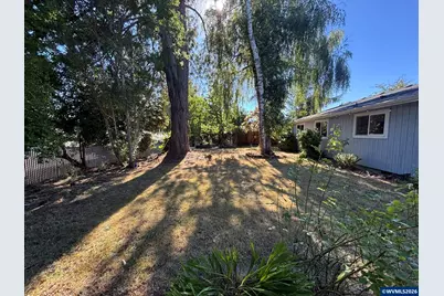 1335 Wildfang Dr, Independence, OR 97351 - Photo 23