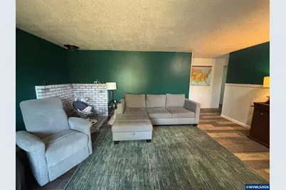 1335 Wildfang Dr, Independence, OR 97351 - Photo 3