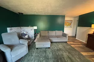 1335 Wildfang Dr, Independence, OR 97351 - Photo 3