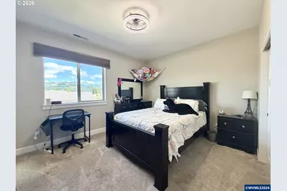 1202 Albatross Ct, Sweet Home, OR 97386 - Photo 23