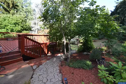 6962 Macleay Rd SE, Salem, OR 97317 - Photo 13