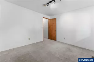 4154 5th St, Hubbard, OR 97032 - Photo 21