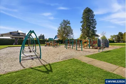 4154 5th St, Hubbard, OR 97032 - Photo 49