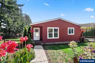 1960 SE Uglow Ave, Dallas, OR 97338 - Photo 3