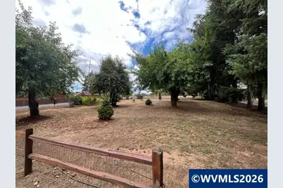 1960 SE Uglow Av, Dallas, OR 97338 - Photo 5