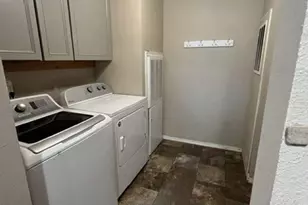 1960 SE Uglow Ave, Dallas, OR 97338 - Photo 11