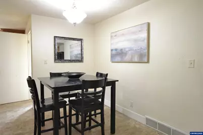 1005 Glenview Wy NW, Salem, OR 97304 - Photo 5