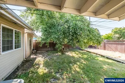 709 28th Av SE, Albany, OR 97322 - Photo 9