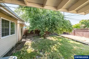 709 28th Av SE, Albany, OR 97322 - Photo 9