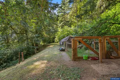 27020 Reese Creek Rd, Monroe, OR 97456 - Photo 19