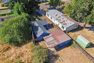 777 1/2 E Milton St, Lebanon, OR 97355 - Photo 35