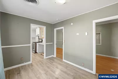 777 1/2 E Milton St, Lebanon, OR 97355 - Photo 15