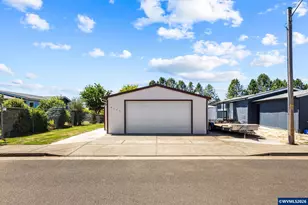 2150 SW Lyon St, Albany, OR 97322 - Photo 3