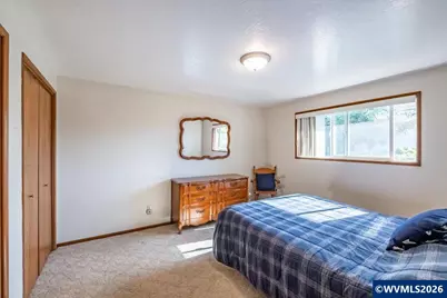 157 NE Fern Ct, Dallas, OR 97338 - Photo 45