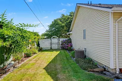 4699 Fuhrer St NE, Salem, OR 97305 - Photo 39