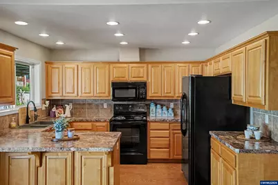 4699 Fuhrer St NE, Salem, OR 97305 - Photo 17