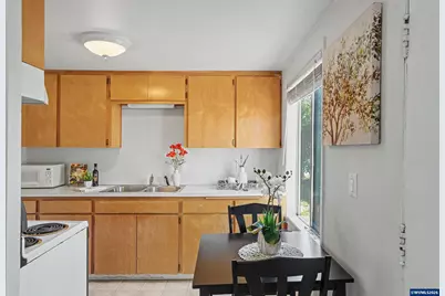 2356 NW Lincoln St, Corvallis, OR 97330 - Photo 11