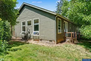 5714 Crooked Finger Rd NE, Scotts Mills, OR 97375 - Photo 41