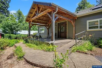5714 Crooked Finger Rd NE, Scotts Mills, OR 97375 - Photo 3