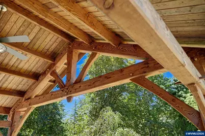 5714 Crooked Finger Rd NE, Scotts Mills, OR 97375 - Photo 5