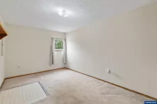 717 Main St, Lyons, OR 97358 - Photo 13