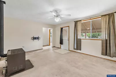 717 Main St, Lyons, OR 97358 - Photo 5