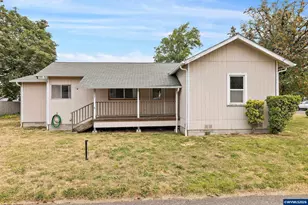 717 Main St, Lyons, OR 97358 - Photo 1