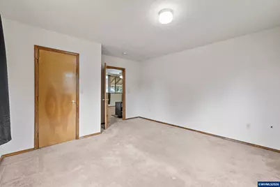 717 Main St, Lyons, OR 97358 - Photo 17