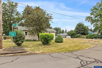 717 Main St, Lyons, OR 97358 - Photo 27