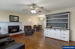 37163 Pony Ln, Lebanon, OR 97355 - Photo 9