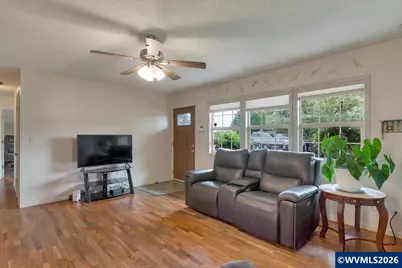 37163 Pony Ln, Lebanon, OR 97355 - Photo 7