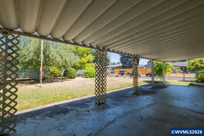 18441 SE Clinton St, Gresham, OR 97030 - Photo 47