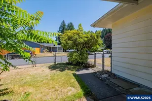 18441 SE Clinton St, Gresham, OR 97030 - Photo 45