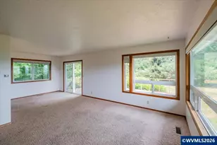 20141 S Zina Ct, Oregon City, OR 97045 - Photo 11