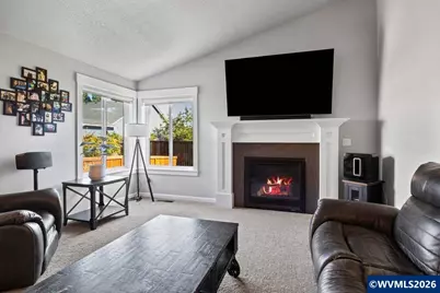 910 Grant St, Mount Angel, OR 97362 - Photo 17