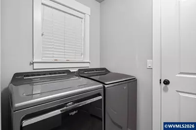 910 Grant St, Mount Angel, OR 97362 - Photo 37