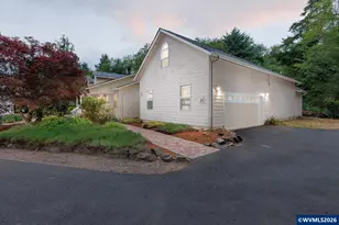 1565 SE Running Springs Ct, Newport, OR 97365 - Photo 7
