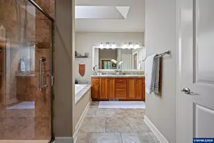 426 Troon Ave, Woodburn, OR 97071 - Photo 29