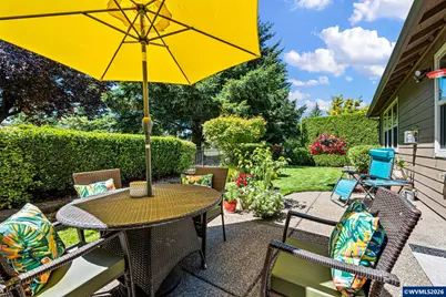 426 Troon Av, Woodburn, OR 97071 - Photo 43