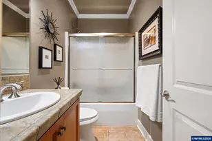 426 Troon Ave, Woodburn, OR 97071 - Photo 35