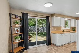 311 Kanuku St SE, Salem, OR 97306 - Photo 9