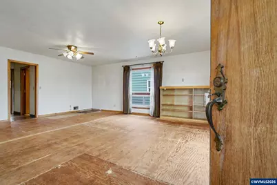 135 St Mary's Av, Mount Angel, OR 97362 - Photo 5