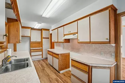 135 St Mary's Av, Mount Angel, OR 97362 - Photo 13