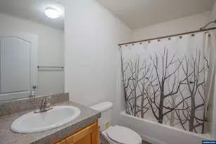 1110 26th Ave, Sweet Home, OR 97386 - Photo 21