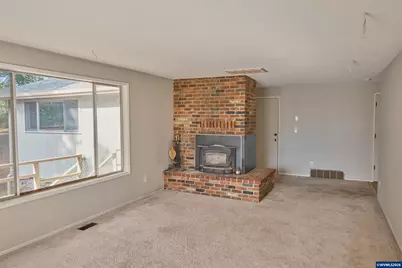 37672 Rodgers Dr, Scio, OR 97374 - Photo 7