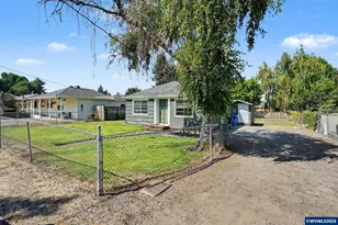 2225 Jelden St NE, Salem, OR 97301 - Photo 3