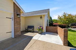 150 Mountain Vista Ave SE, Salem, OR 97306 - Photo 9