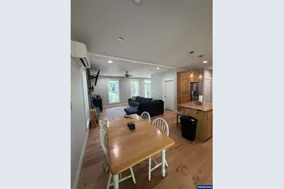 340 Janice Ct, Detroit, OR 97342 - Photo 5